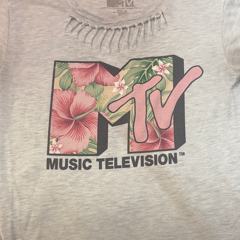 MTV Floral Logo Tee in Light Gray